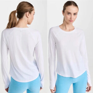 NWT All Access Featherweight Long Sleeve Tee in White Size Medium